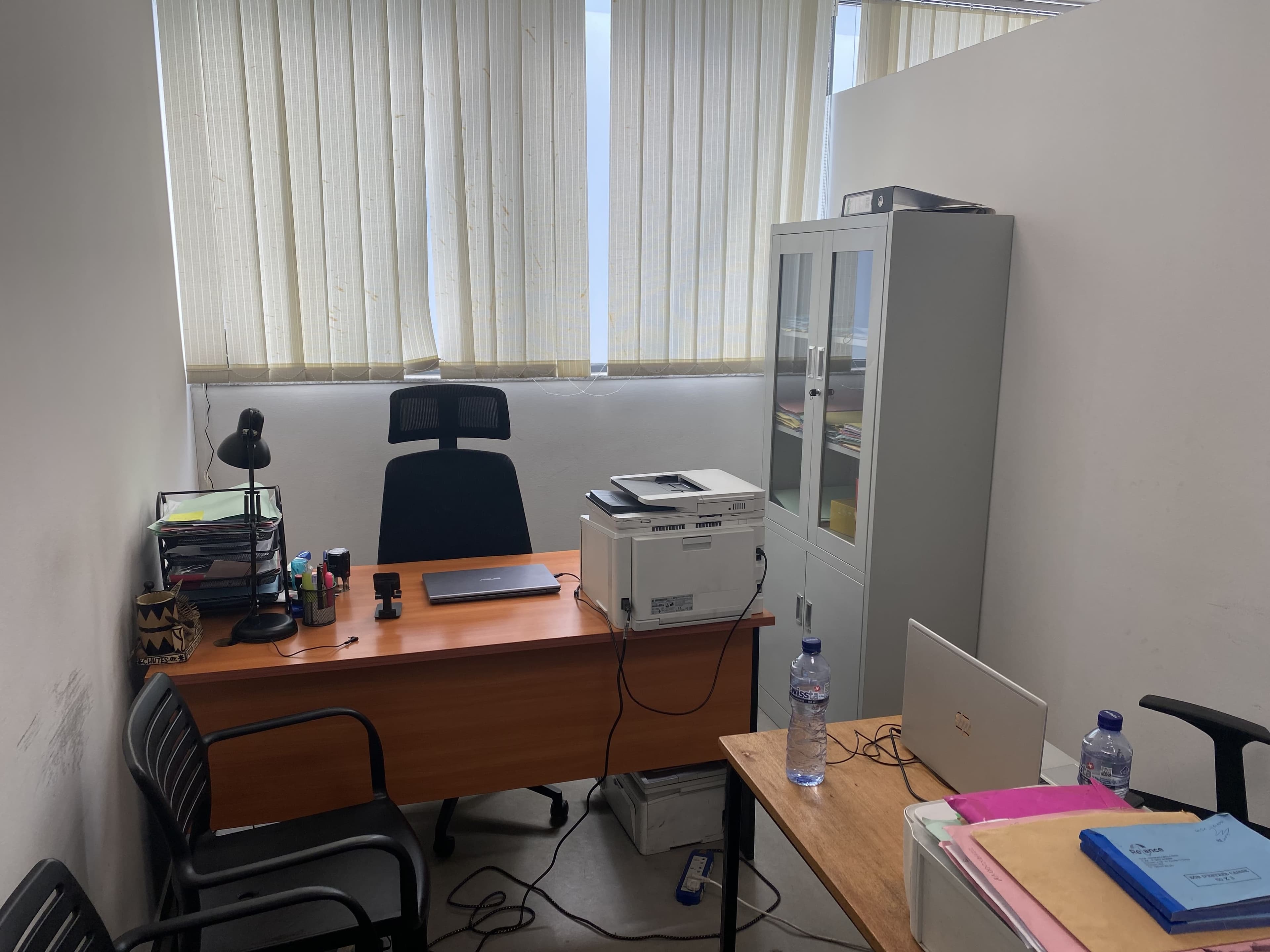 Bureau privé pour quatre personnes à Kobo Space
